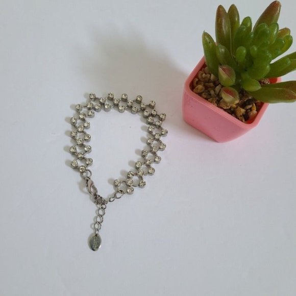 Claire's Rhinestone Zig Zag Chain Bracelet - Picture 3 of 8